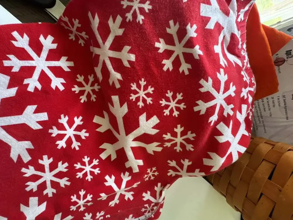 No Boundaries Red and White Snowflake Print Pajama Leggings